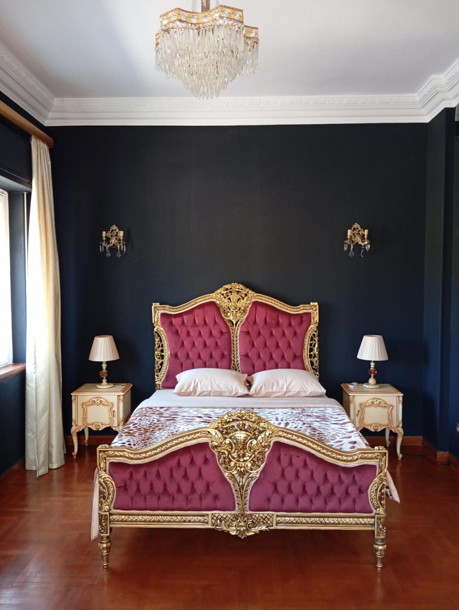 Iris Baroque Apartment Елефсіна Екстер'єр фото