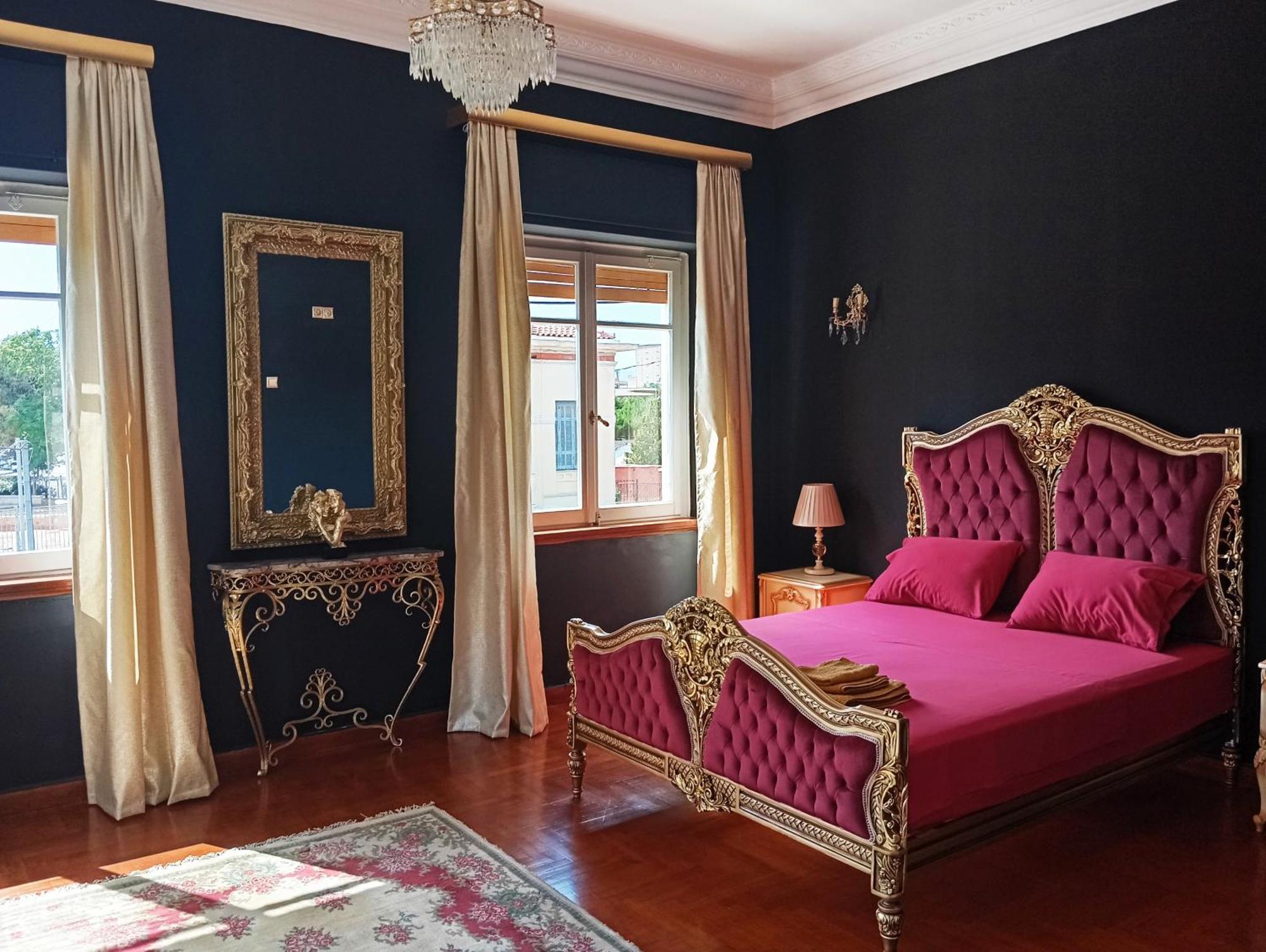 Iris Baroque Apartment Елефсіна Екстер'єр фото