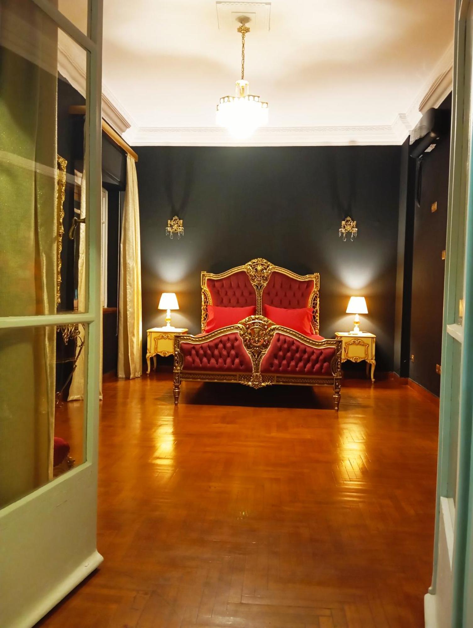 Iris Baroque Apartment Елефсіна Екстер'єр фото